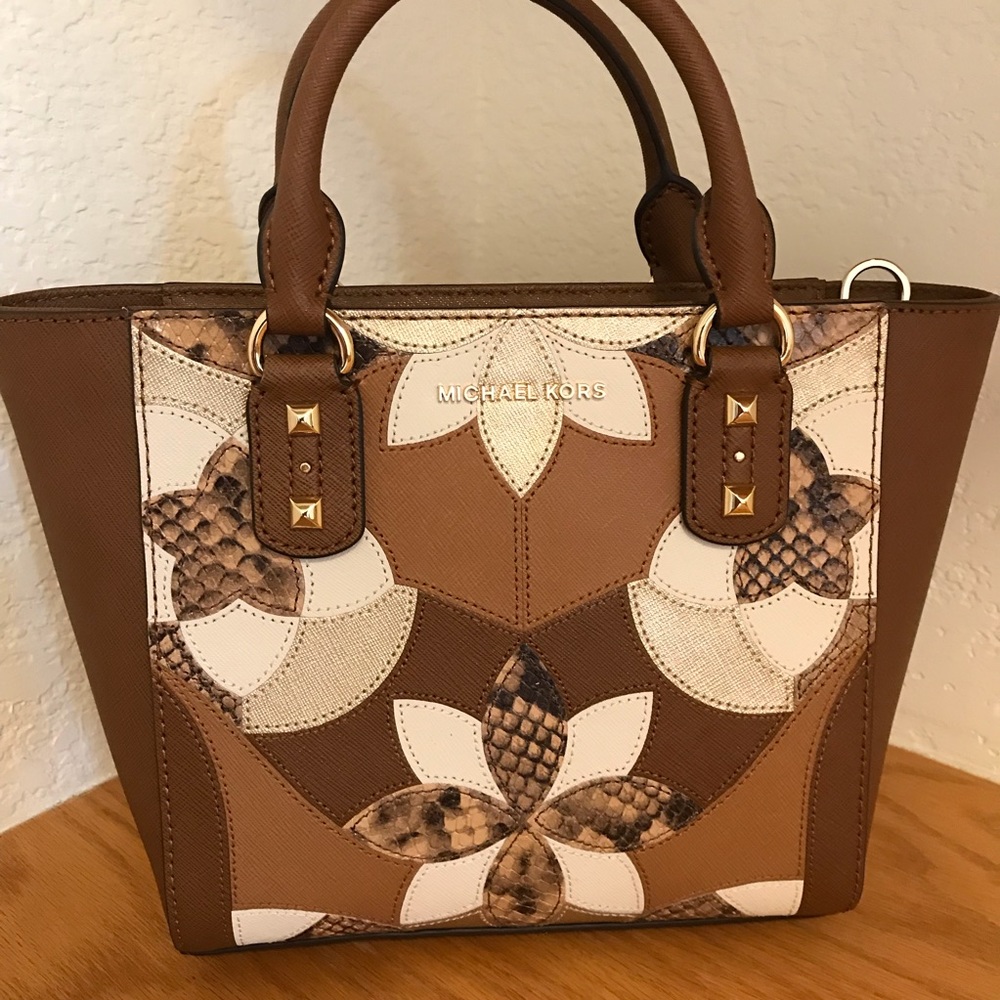 Michael Kors Sandrine small luggage patchwork bag - Picture 1 of 8